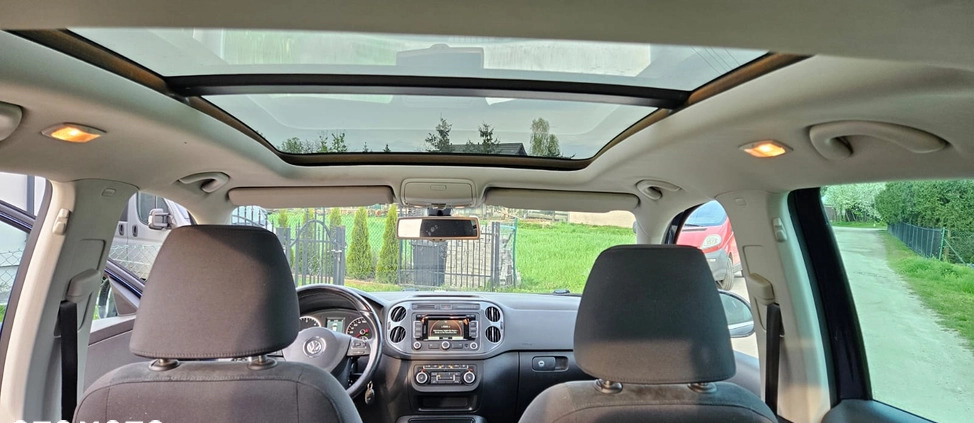 Volkswagen Tiguan cena 49900 przebieg: 199800, rok produkcji 2012 z Wągrowiec małe 154